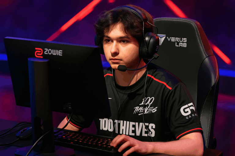 Asuna sigue con 100 Thieves