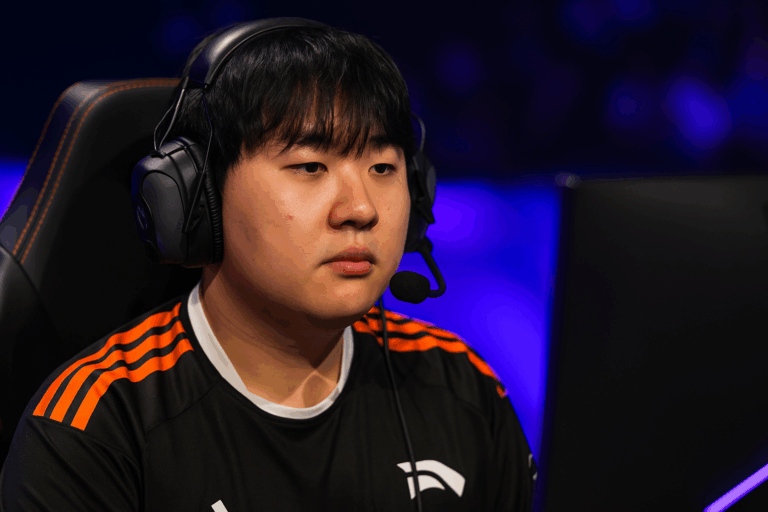 Gumayusi explica su salida