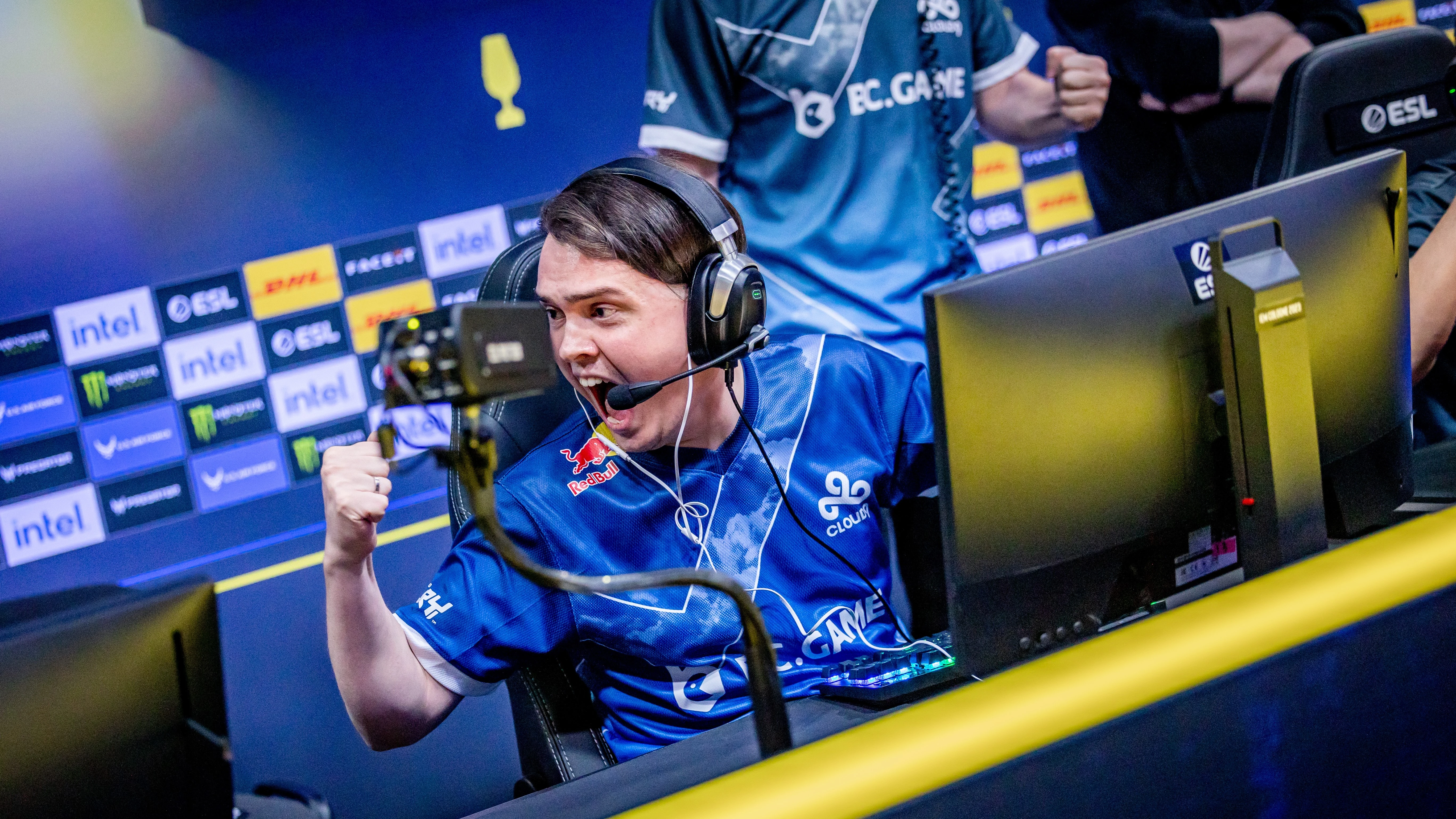 electroNic gritando de alegría tras ganar una ronda en IEM Cologne 2023.