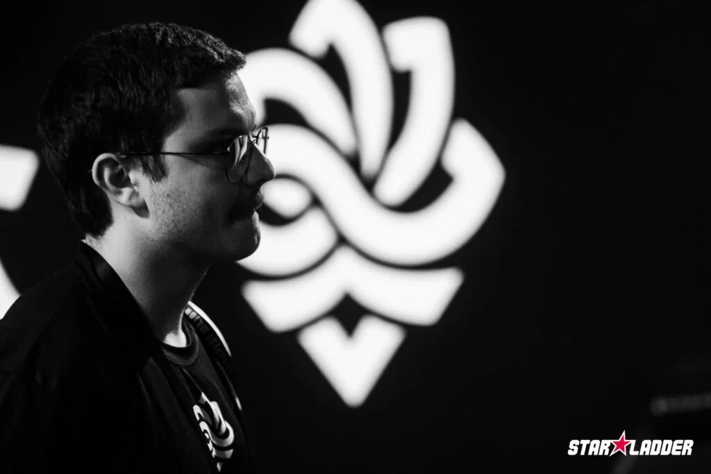 Jugador de Legacy decepcionado en el StarLadder Budapest Major