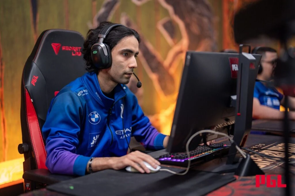 SumaiL jugando para Nigma Galaxy en PGL Wallachia Season 3