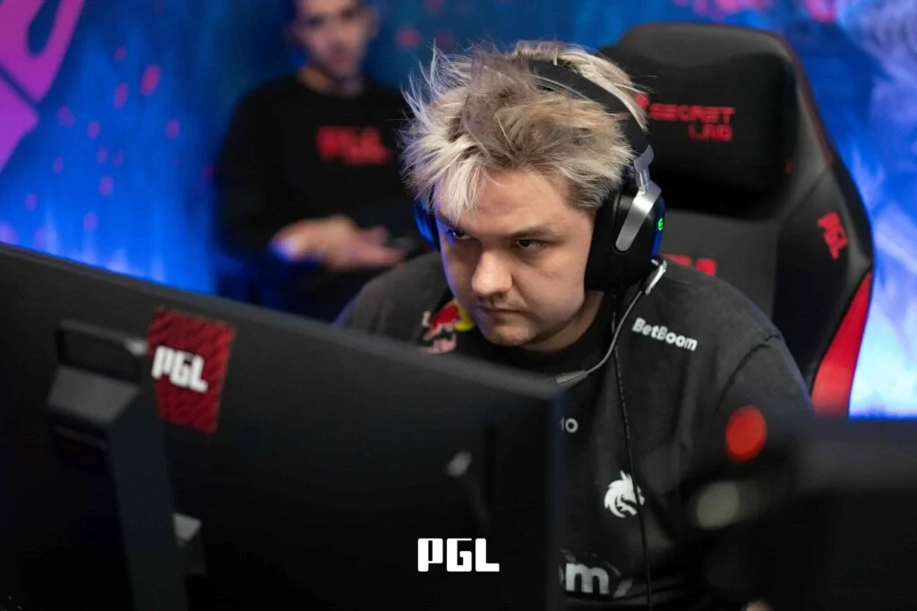 Yatoro de Team Spirit en PGL Wallachia Season 7