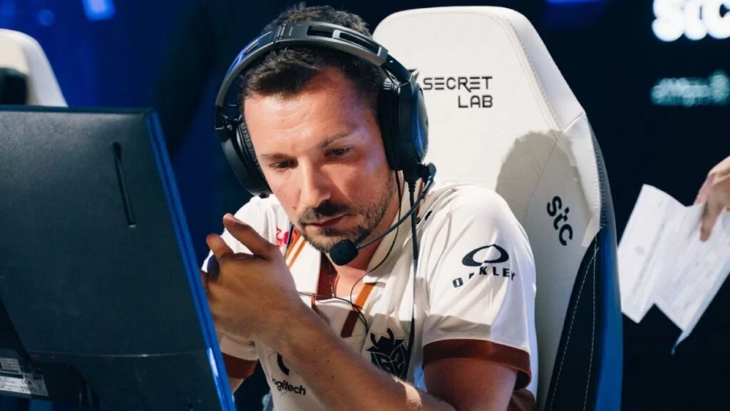 huNter de G2 Esports en EWC 2025