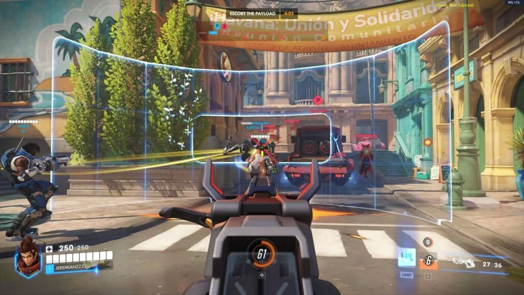 Gameplay de Emre en Overwatch mostrando la mira de punto