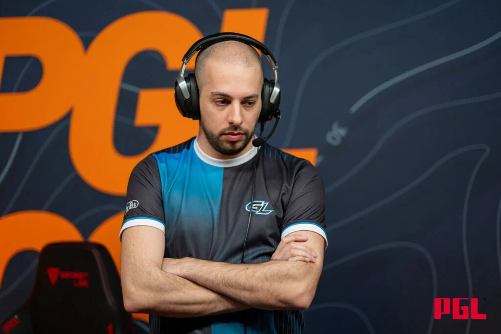 ashhh could be a candidate for FaZe's rebuild