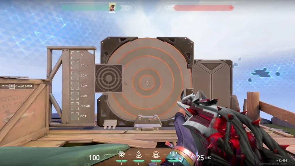 Blackthorn Vandal en el campo de práctica de VALORANT