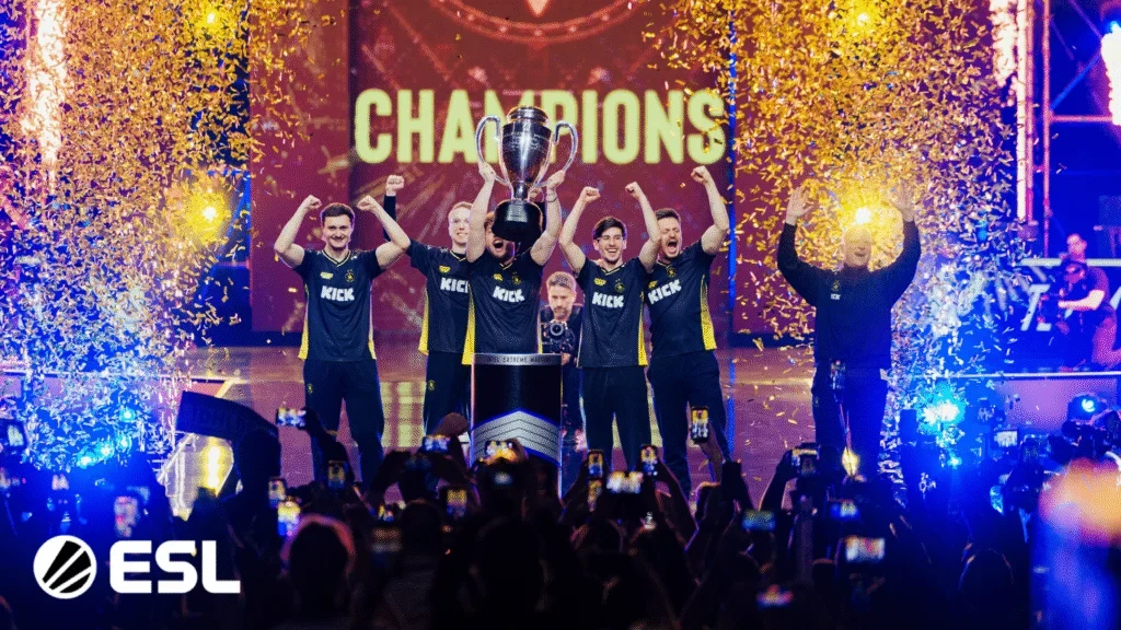 Vitality lift the IEM krakow trophy