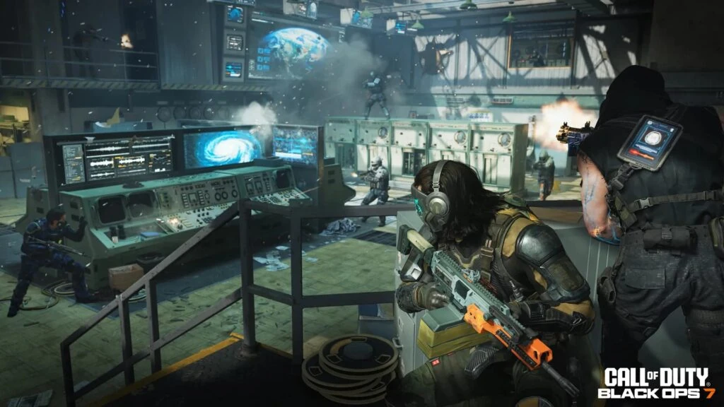 Operadores peleando en el mapa Summit en BO7 Season 3 Reloaded